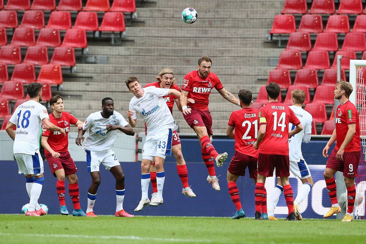 里尔训练开放日；冲刺阶段刷新队史纪录引欢呼；德国杯在即；球队文化再被提及的简单介绍-爱游戏